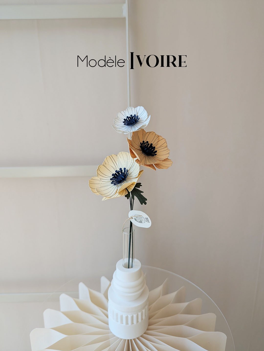 Bouquet papier Anémone ivoire – délicatesse et élégance en papier fait main.