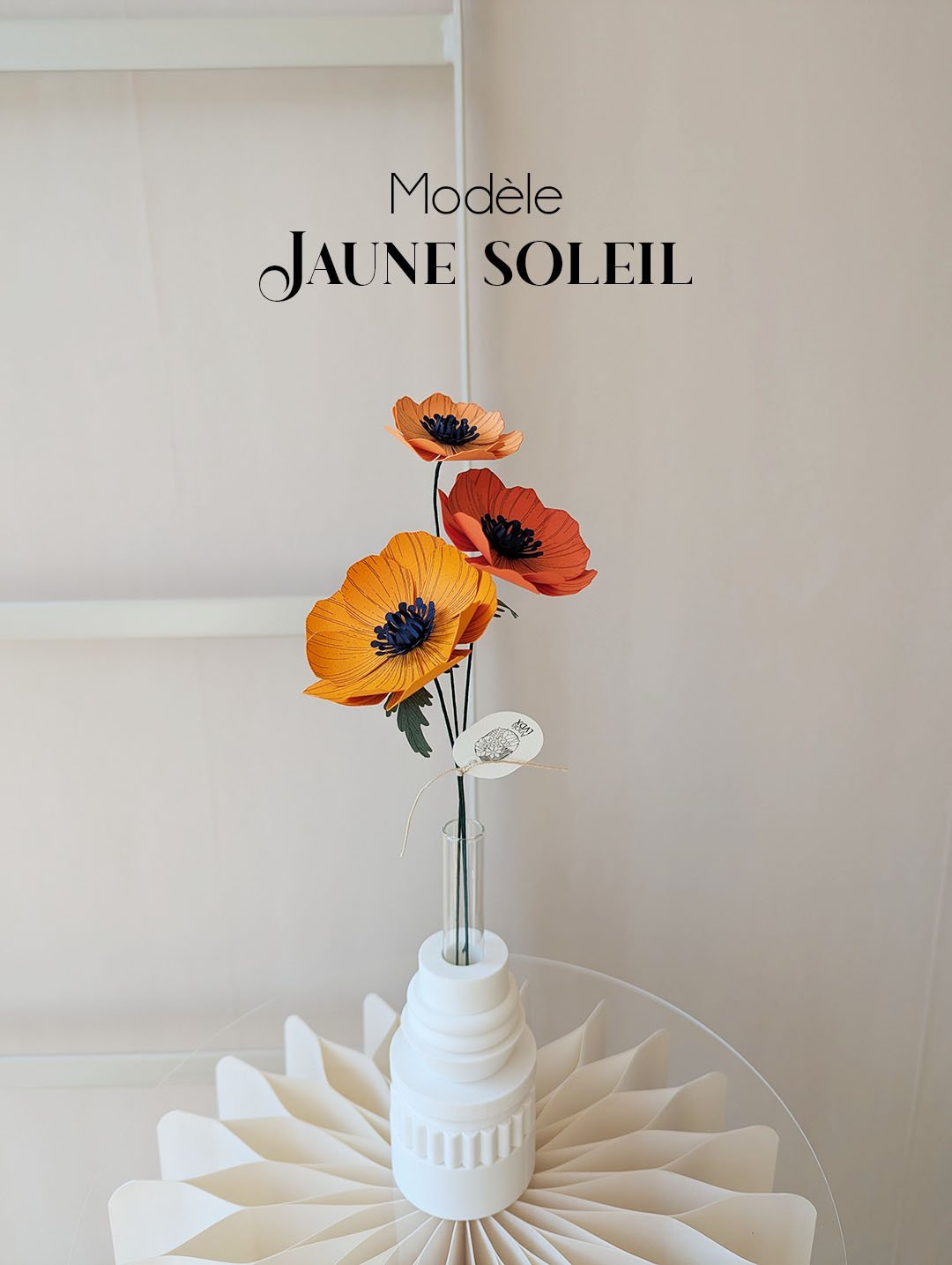 Bouquet papier Anémone orange – délicatesse et élégance en papier fait main.