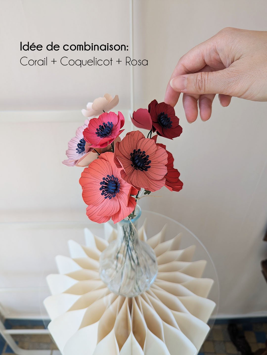 Bouquet papier Anémone combinaison colorée – délicatesse et élégance en papier fait main.