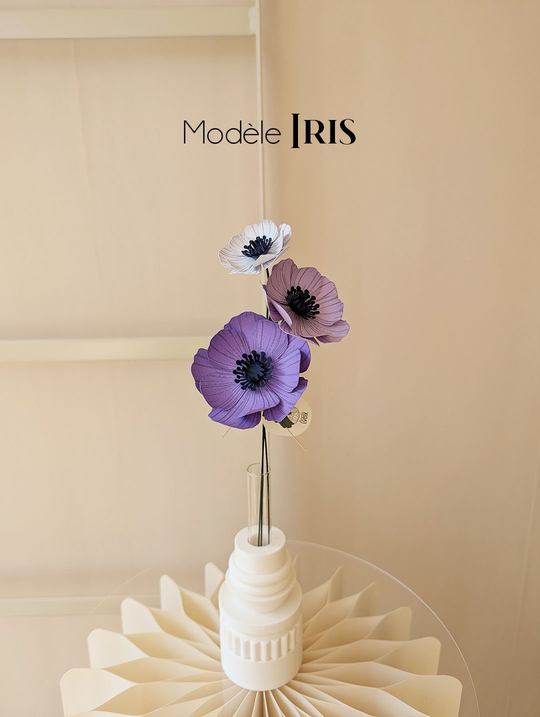 Bouquet papier Anémone violet – délicatesse et élégance en papier fait main.