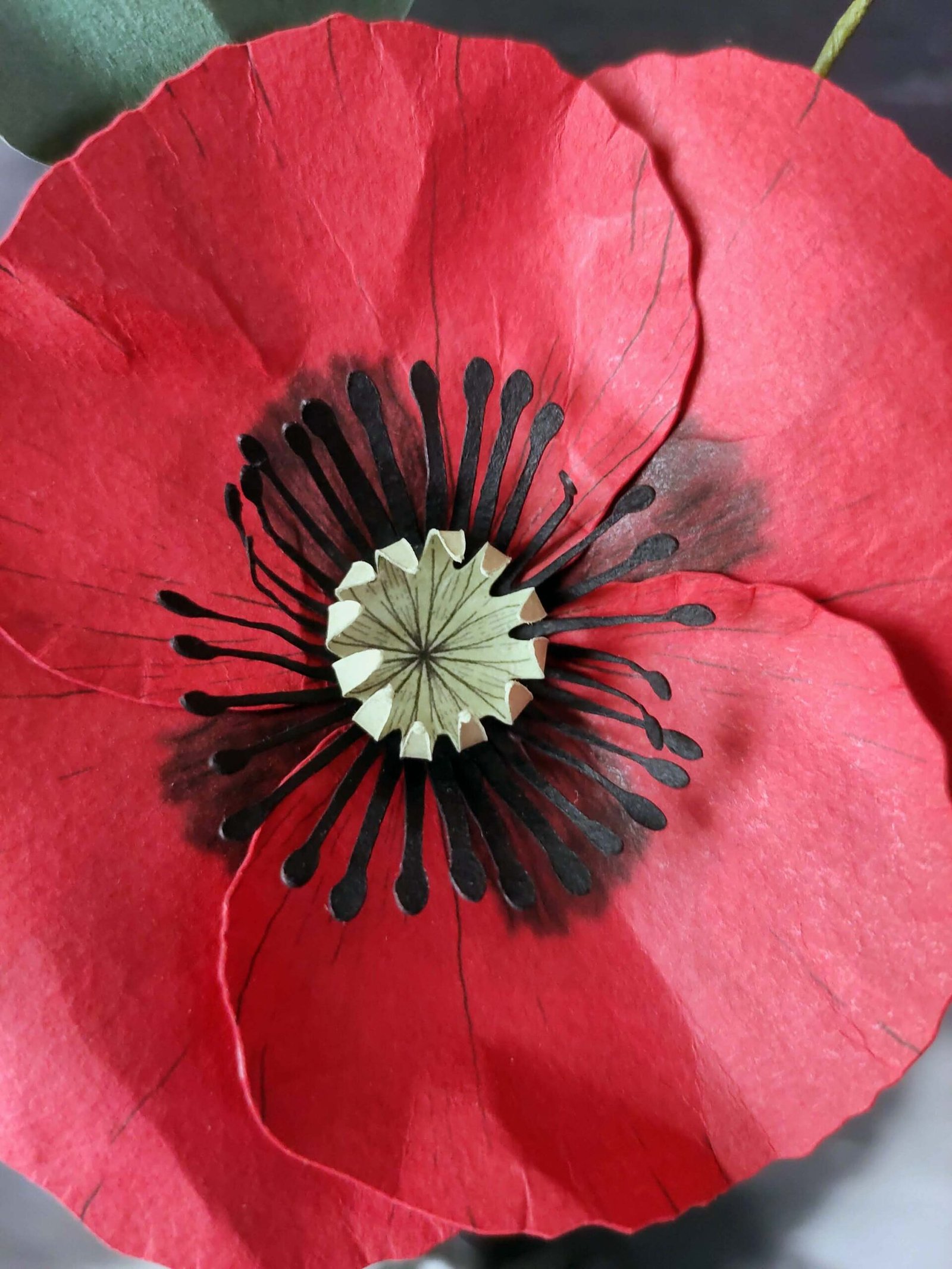 fleur coquelicot en papier dessiné déco artisanale durable