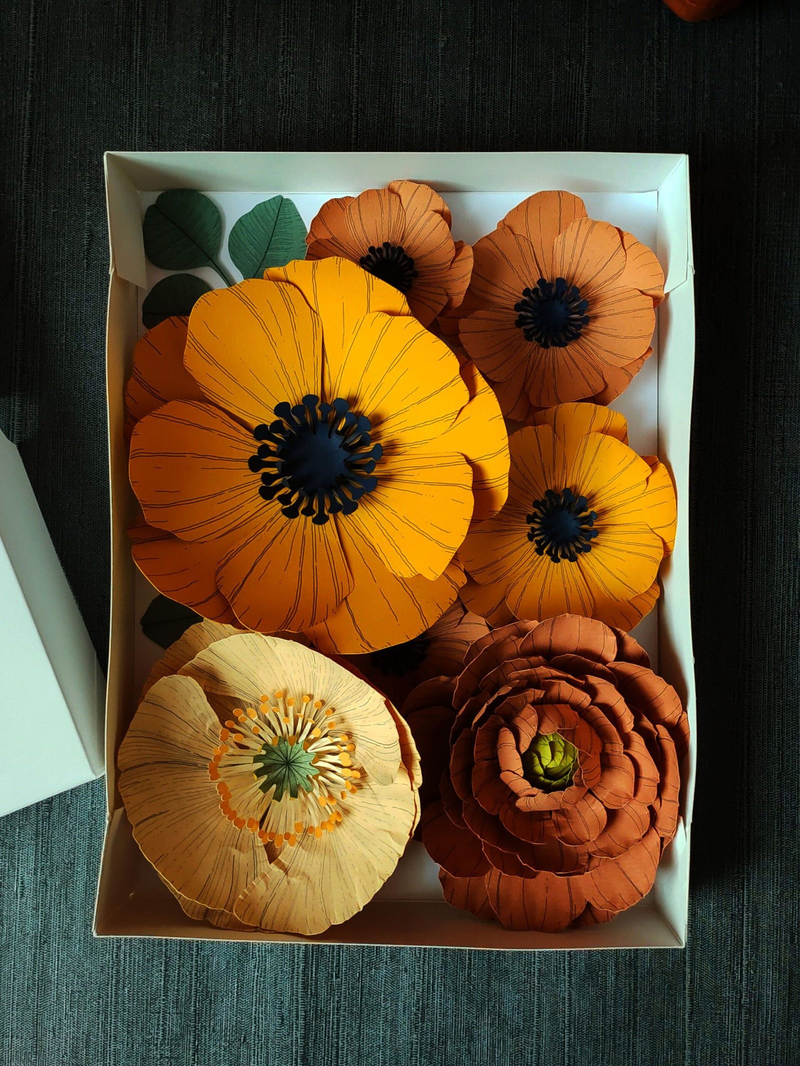 coffret fleurs murales en papier décoration artisanale durable