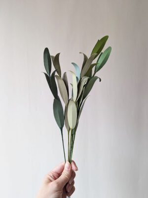 Feuillage-papier-big-olivier-horticulture-artisanal-durable-anaislvdx