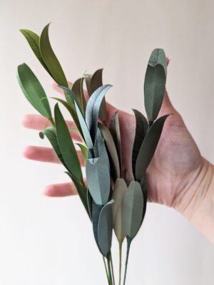 Feuillage-papier-big-olivier-horticulture-artisanal-durable-anaislvdx