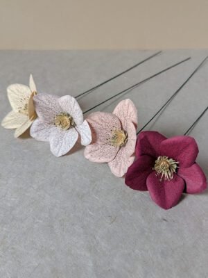 Hellébore en papier artisanale, fleur d’hiver décorative, coloris [Aurore / Rosa / Ivoire / Viola]